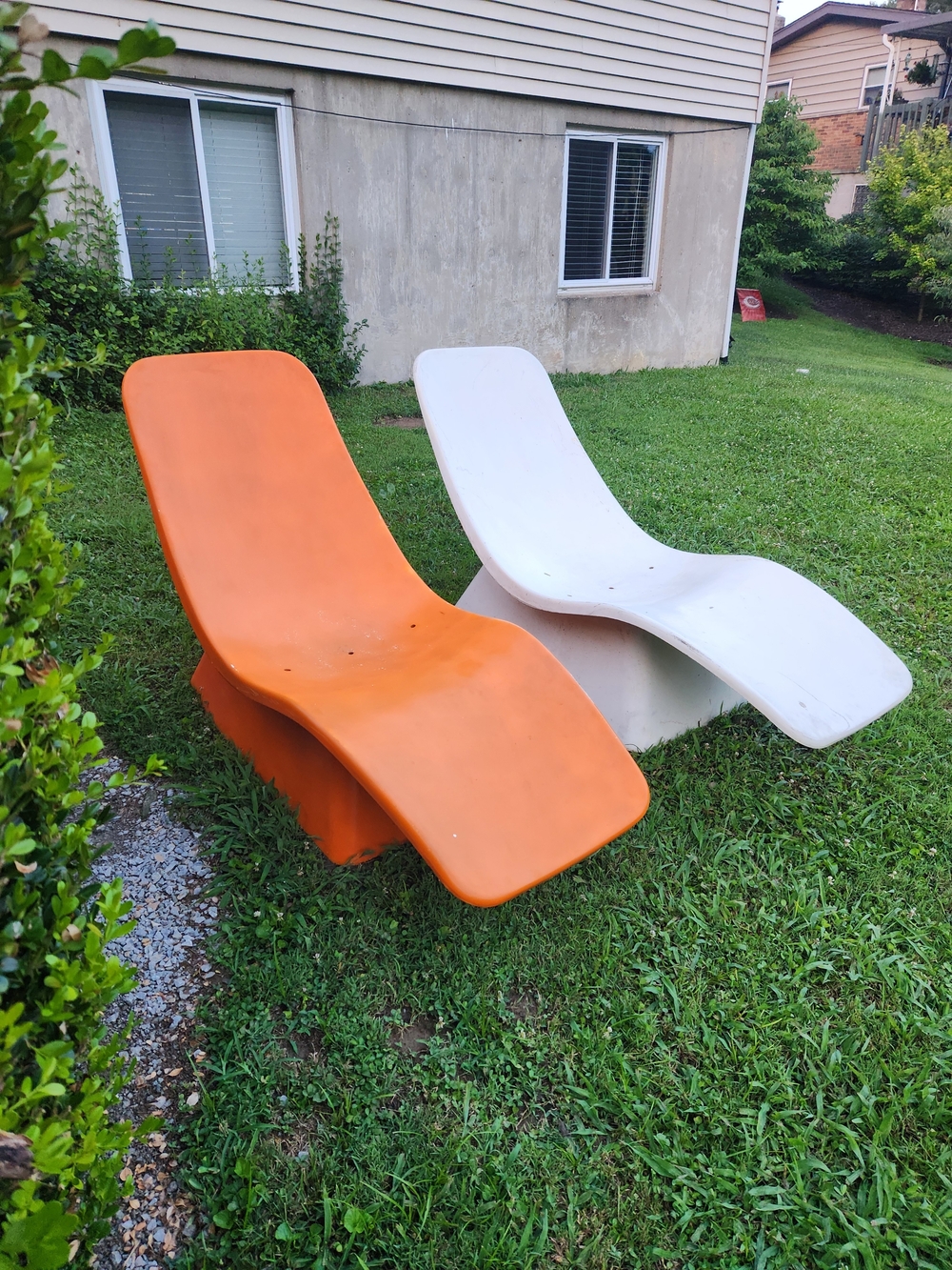 1960's Pool Lounge Fiberglass Chairs. Cincinnati Pick Up Only!